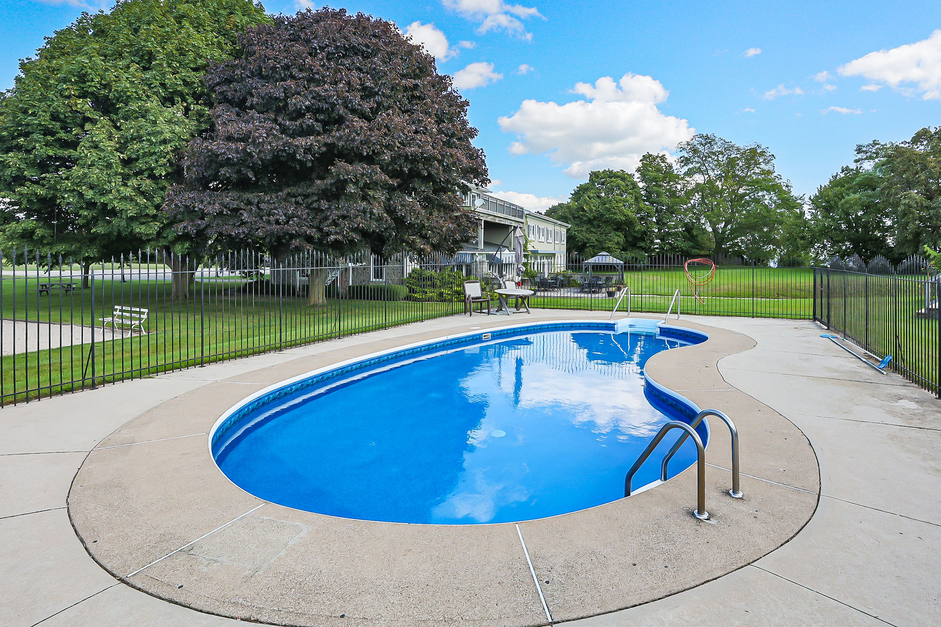 Heated pool