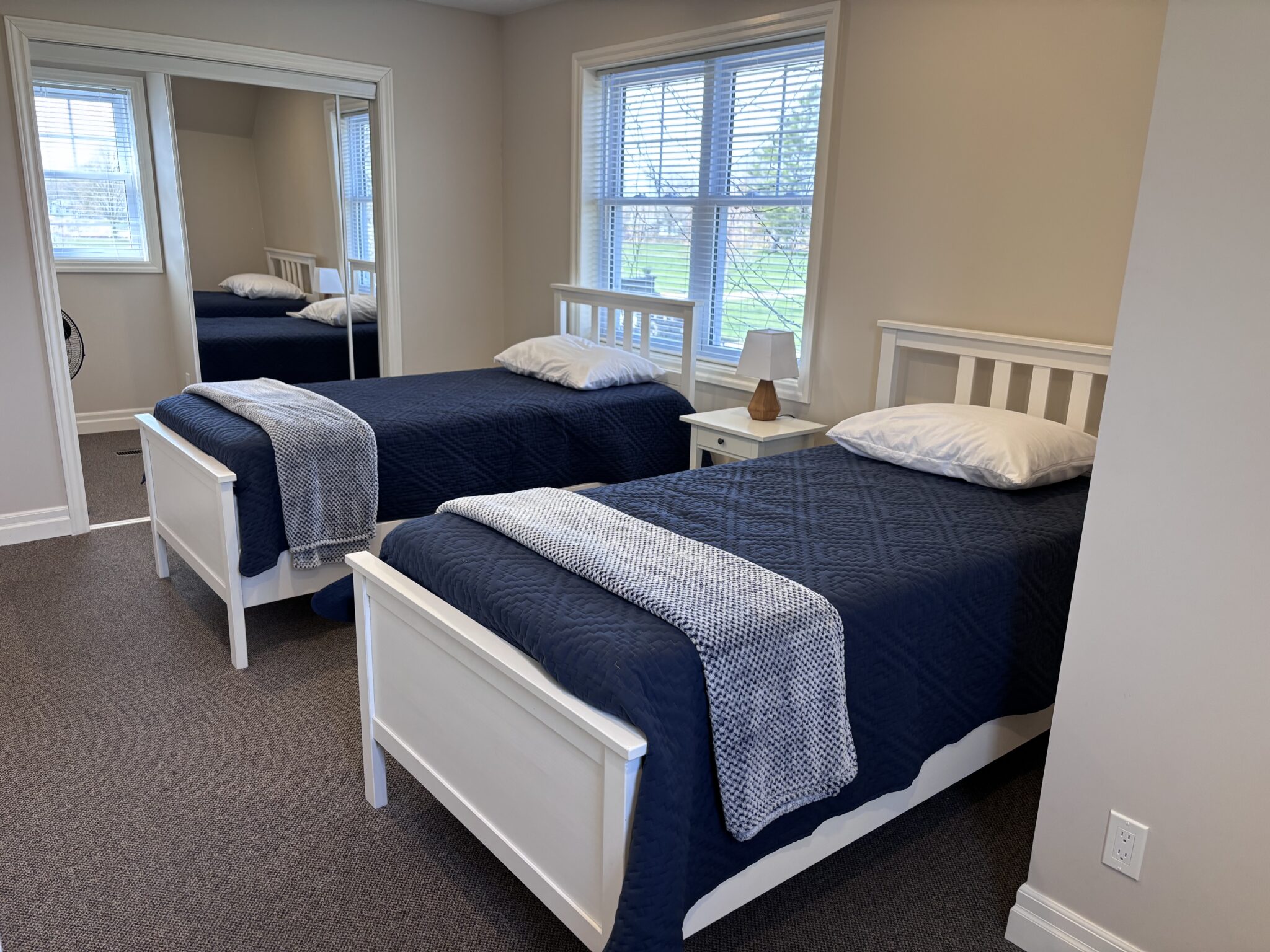 Coach House bedroom (two twins)